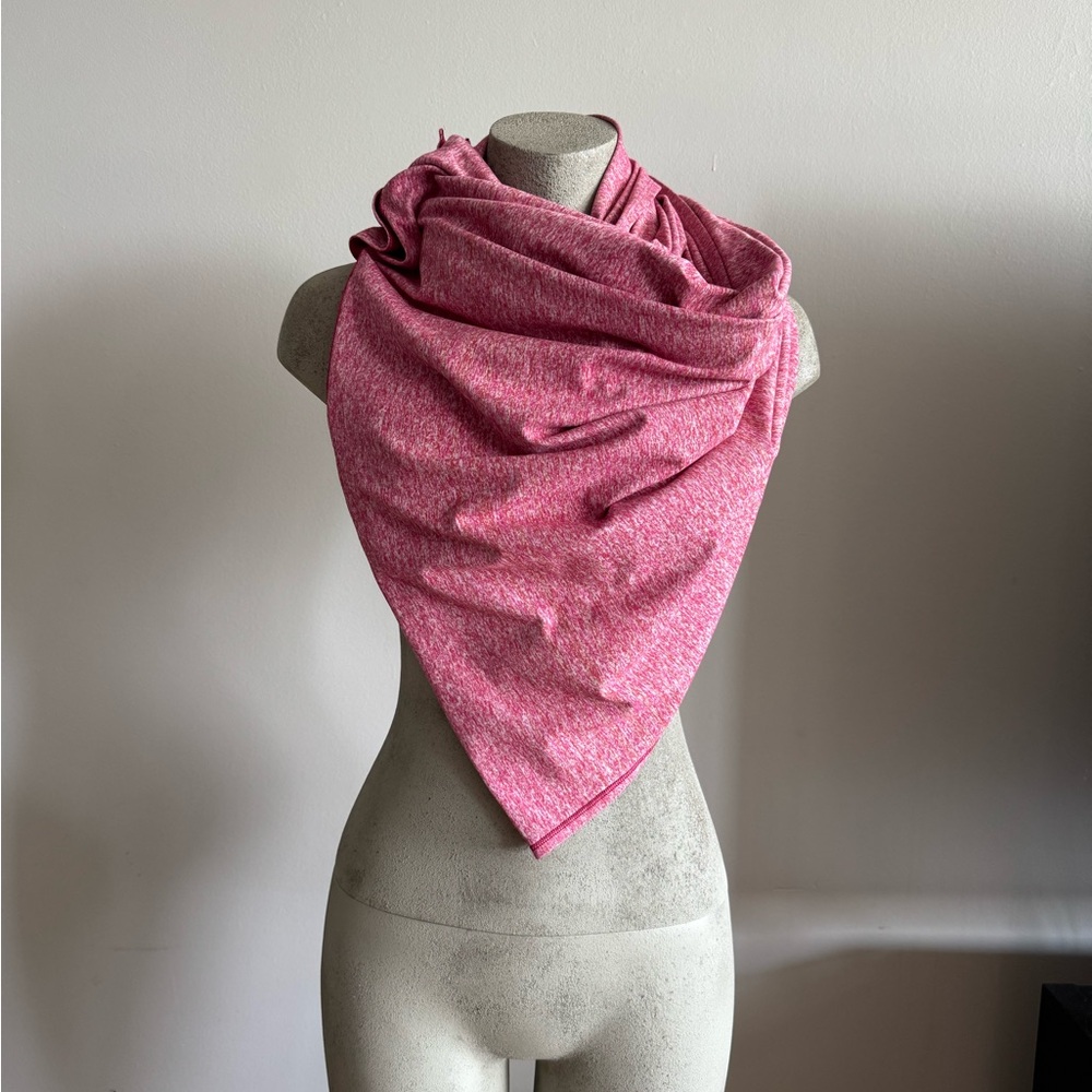 Lululemon scarf - Like New